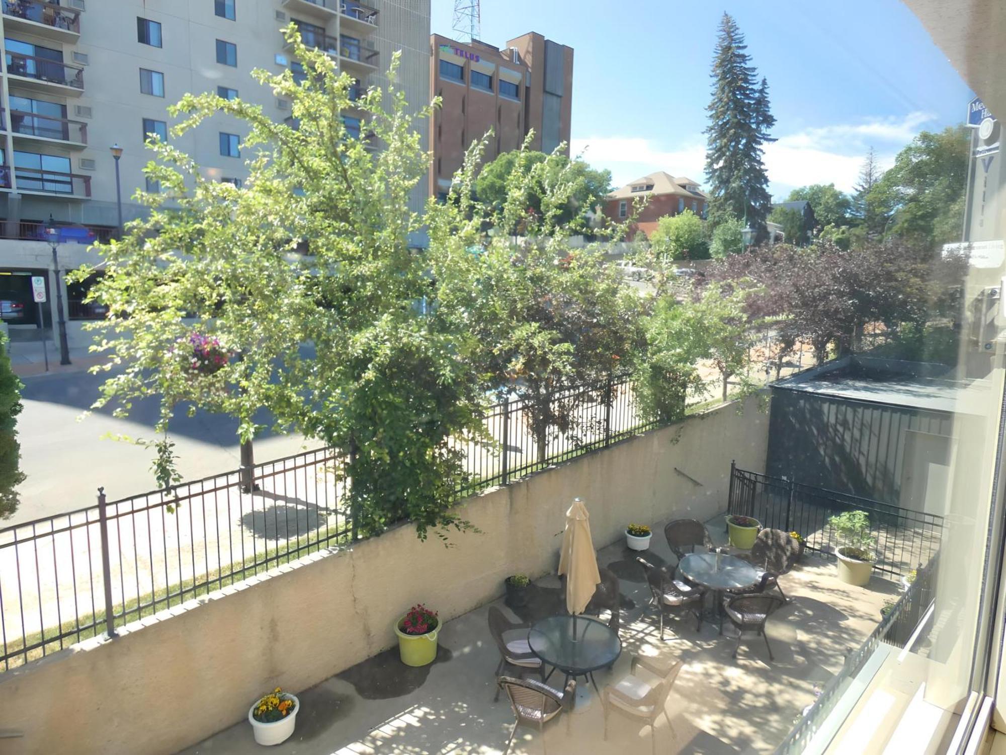 The Medicine Hat Villa Ngoại thất bức ảnh
