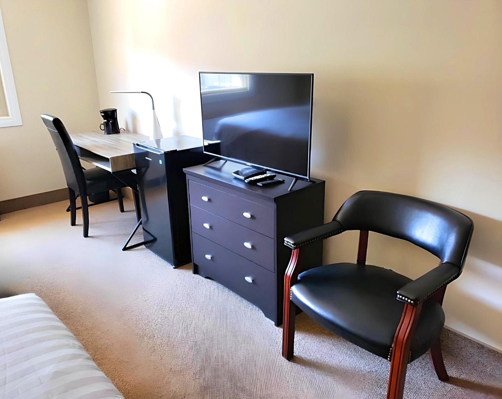The Medicine Hat Villa Ngoại thất bức ảnh